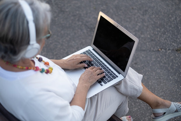 <h3>Informatique pour les seniors et les retraités</h3>